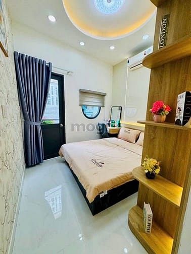 Hình ảnh Bán gấp nhà mới đường cách Mạng Tháng Tám, phường 11, quận 3, 4 tầng,