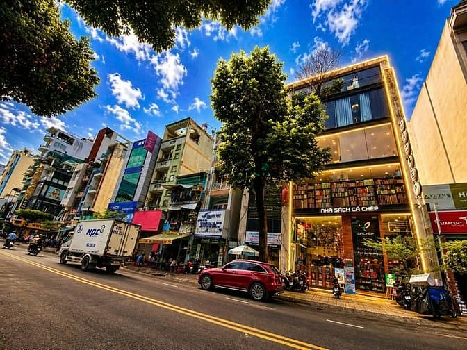 Hình ảnh Bán nhà 5 lầu MT Võ Văn Tần Q3 – Có thang máy, có HĐ thuê giá cao