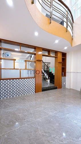 Hình ảnh NHÀ ĐẸP 5 TẦNG – TÔN THẤT THUYẾT – KDC HH Diện tích: 37.7m² (ngang khủ