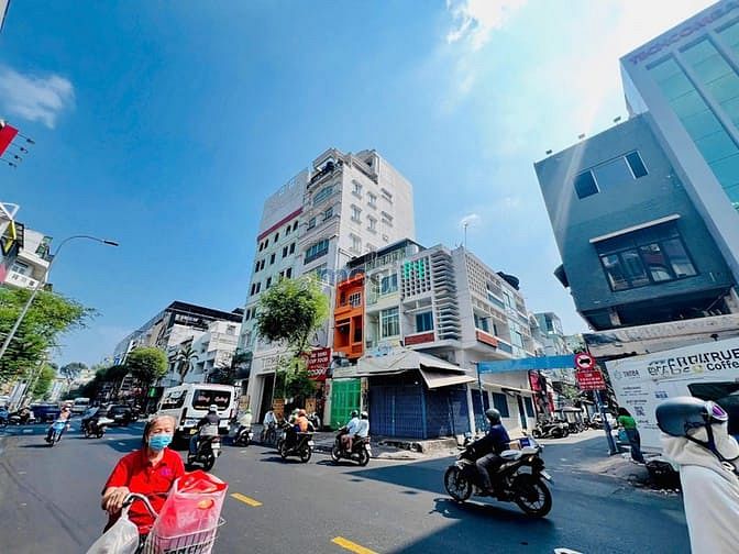Hình ảnh Cho thuê nhà GÓC 2MT Sư Vạn Hạnh - gần Vạn Hạnh Mall - 4 tầng rộng rãi