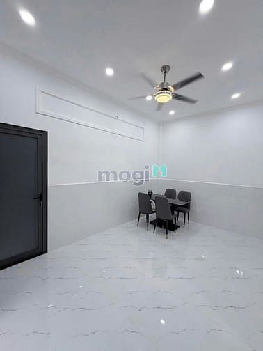 Hình ảnh Kẹt Tiền Bán Nhà Phan Văn Trị Gò Vấp