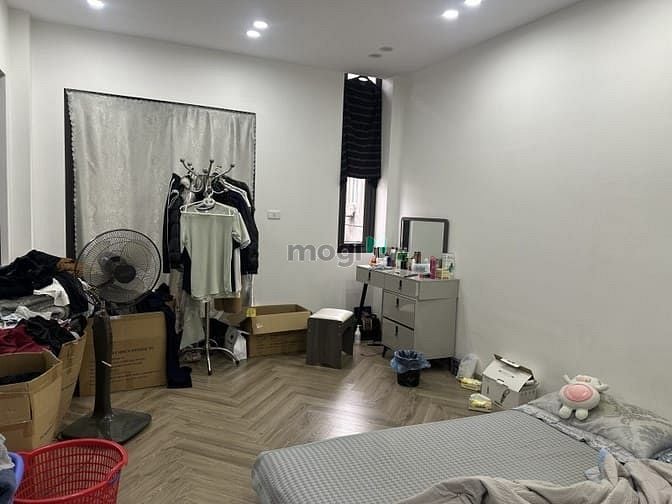 Hình ảnh Chu Huy Mân – Long Biên – Ô TÔ – 69 m2 – 5 Tầng – MT 3.6 M – Giá 14.7