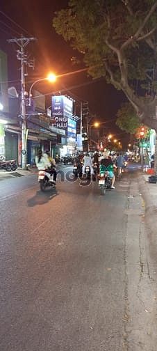 Hình ảnh Mặt tiền kinh doanh sầm uất - Đường nhánh Lê Văn Quới - 72M - 3PN -