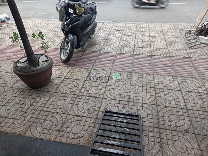Hình ảnh Cho thuê mặt bằng vỉa hè rộng mặt tiền Đinh Bộ Lĩnh (Gần ĐH Hồng Bàng)