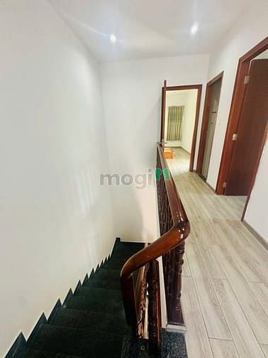 Hình ảnh Nhà Góc Sân Vườn Mega Ruby Khang Điền - Liên Phường Q9 - NT Cơ Bản 4PN