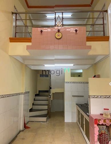 Hình ảnh Cho thuê nhà nguyên căn Đường xe hơi p8 q6