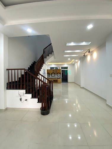 Hình ảnh Cho thuê nhà 1 trệt 2 lầu 1 sân thượng Đường 67-CL (Gần Cảng Cát Lái)