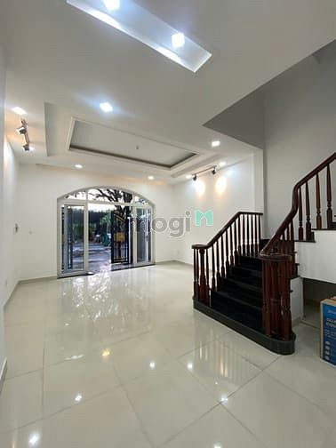Hình ảnh Cho thuê nhà 1 trệt 2 lầu 1 sân thượng Đường 67-CL (Gần Cảng Cát Lái)