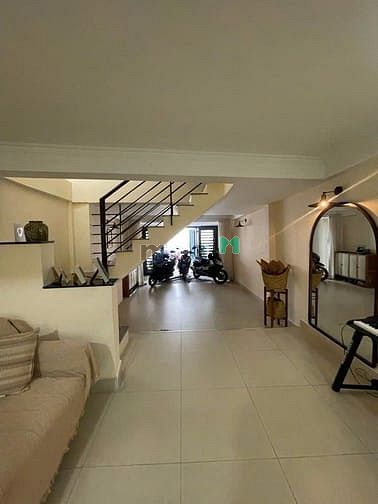 Hình ảnh Bán nhà hẻm xe hơi quận 7 chỉ 6 tỷ 6