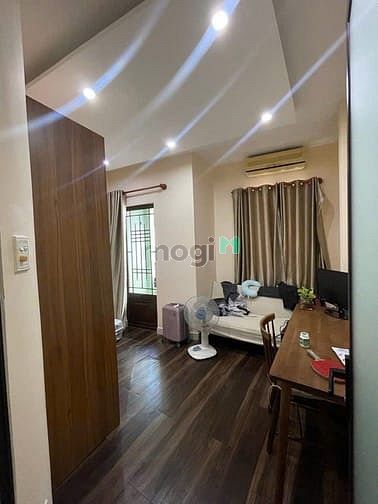 Hình ảnh Bán nhà hẻm xe hơi quận 7 chỉ 6 tỷ 6