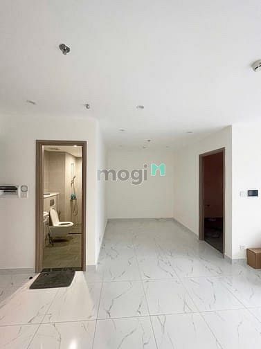 Hình ảnh Cho Thuê 1Pn+ Glory Heights Bếp Rèm Nhà Mới Nhận Nhà Ở Ngay