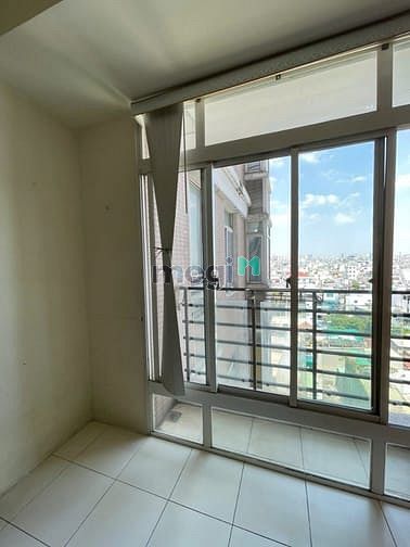 Hình ảnh Bán Căn Hộ Cao Cấp Thuận Việt Quận 11 - 2PN Rộng 77m² - Sổ Hồng Riêng
