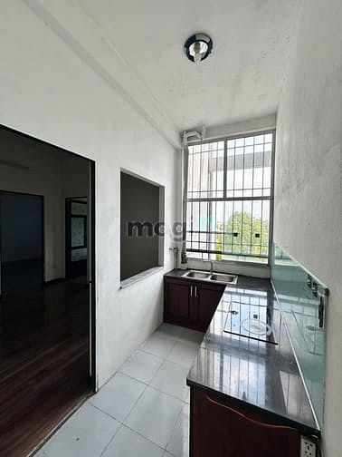 Hình ảnh Chung cư Nơ Trang Long, BT: 60m2, 1p ngủ, có nội thất, 8tr