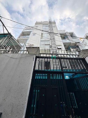 Hình ảnh Nhà 6 tầng - Sát MT Nguyễn Trọng Tuyển - Phan Đăng Lưu - 110m2