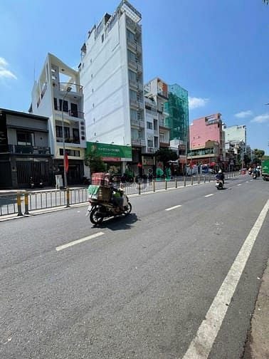Hình ảnh Bán nhà mặt tiền Đường 41, Quận 4