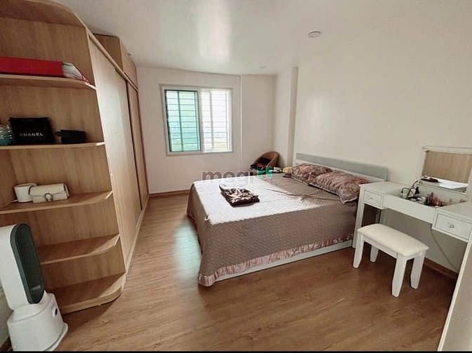 Hình ảnh C/c Phú Thạnh,Nguyễn Sơn, TP:110m2, 2p ngủ,2wc, 10tr/th.