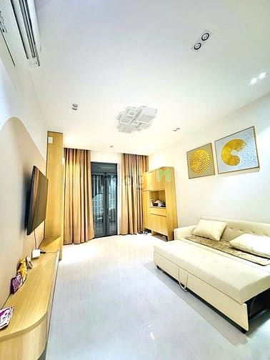 Hình ảnh Nhà 3 Lầu 5PN Full Nội Thất, Đường Lê Văn Quới, Bình Tân