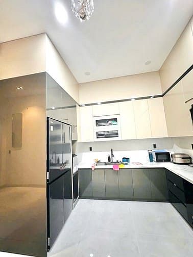 Hình ảnh Nhà 3 Lầu 5PN Full Nội Thất, Đường Lê Văn Quới, Bình Tân