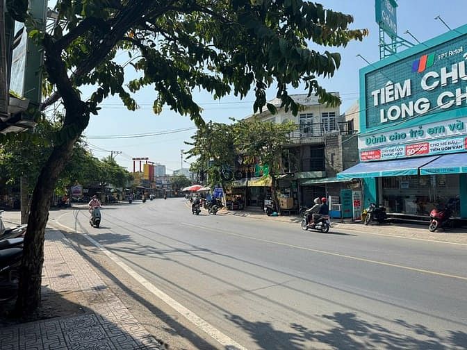 Hình ảnh Cho thuê nhà mặt tiền đường Hiệp Bình, Thủ Đức, 16tr/ tháng