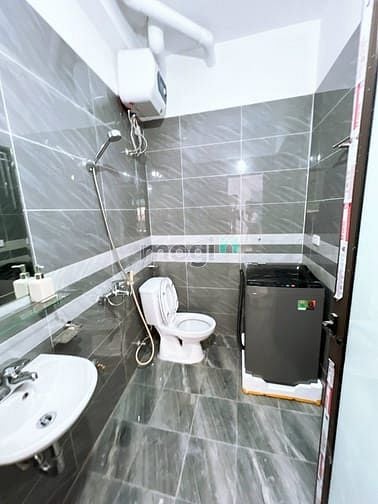 Hình ảnh Cho thuê CCMN Full đồ, khép kín ngay 99/43 Trung Kính, cạnh sân bóng