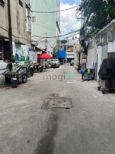 Hình ảnh 🏡 Nhà góc 2 mặt hẻm – giá chỉ 2,9 tỷ – trung tâm Phú Phuận