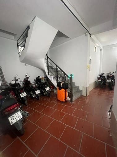 Hình ảnh Phòng full đồ, máy giặt riêng tại số 10/144 Hồ Quan Nhân, ngõ rộng oto