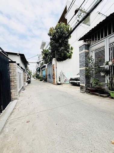 Hình ảnh Lô đất đẹp vuông vức - hẻm ô tô thông lê thị riêng thới an quận 12 -