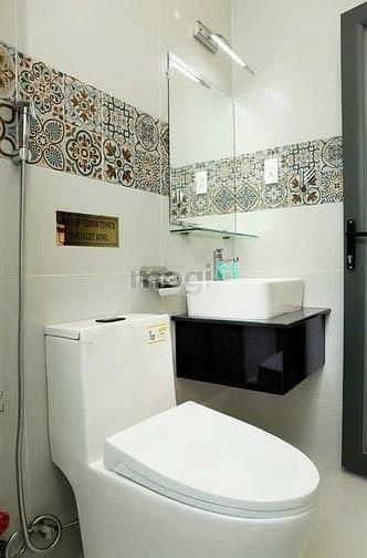 Hình ảnh Cho Thuê Căn Hộ 1PN/2WC Cửa Sổ Lớn Thoáng, Cầu Công Lý, Lý Chính Thắng