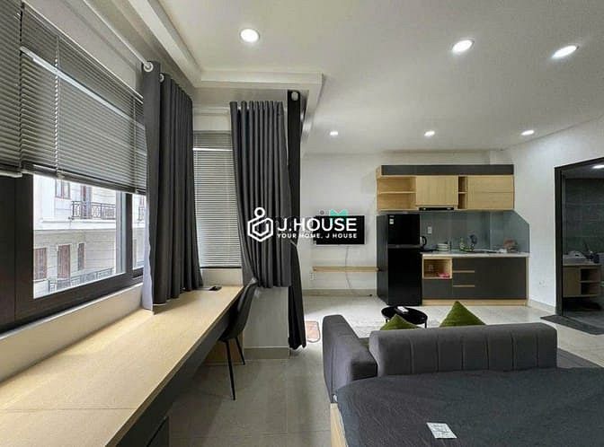 Hình ảnh Cho Thuê Căn Hộ Cao Cấp Balcon Lớn Cực Thoáng_Cầu Thị nghè_Nguyễn Cửu