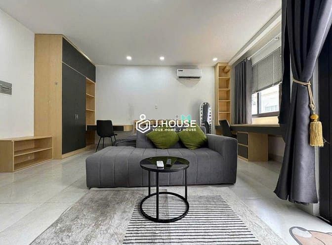 Hình ảnh Cho Thuê Căn Hộ Cao Cấp Balcon Lớn Cực Thoáng_Cầu Thị nghè_Nguyễn Cửu