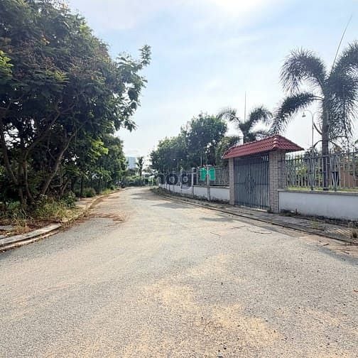 Hình ảnh Bán Lô Đất Góc 2 Mặt Tiền View Sông View Nhìn Sang Vinhome Grandpark