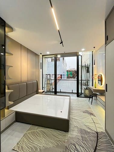 Hình ảnh Nhà 5 tầng xây mới có nội thất,thang máy Quận 11