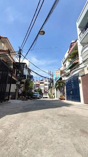 Hình ảnh Nhà hẻm 6m - CMT8 - Cư xá tự do - Cv Lê Thị Riêng - 45m2 - 7.6 tỷ