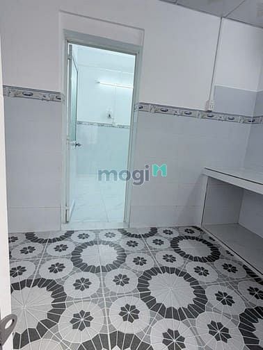 Hình ảnh Nhà cho thuê nguyên căn an tĩnh trung tâm q8