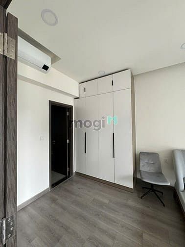 Hình ảnh Cho thuê căn 2PN 2WC 86m2 full nội thất Diamond Centery view hồ bơi