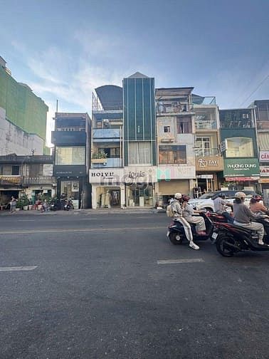 Hình ảnh Cho thuê nhà mặt tiền đường Võ Văn Tần, Quận 3, HCM