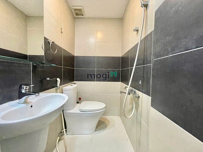 Hình ảnh Cho Thuê Căn Hộ 2PN/2WC Cực Thoáng_Cầu Ba Son_Nguyễn Bỉnh Khiêm_Q1🌸