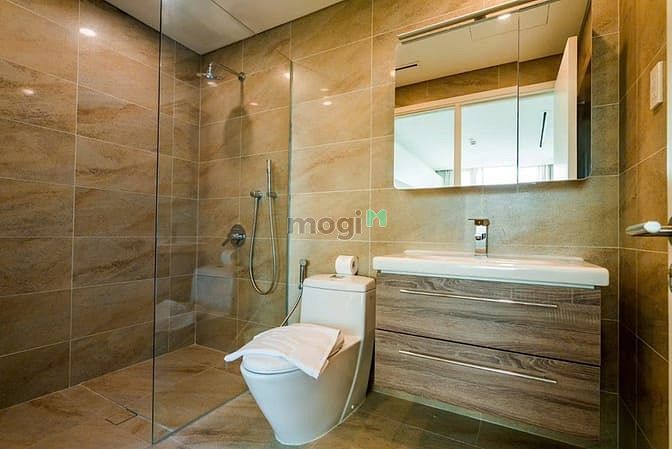 Hình ảnh Cho Thuê Căn Hộ LÉMAN LUXURY 2PN/2WC 75m2_CV Tao Đàn_Bùi Viện_Q3🌸