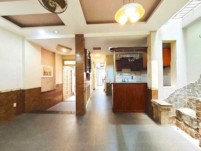Hình ảnh PHẠM VĂN HAI - DT Khủng 133m2 - Ngang 5m - HXH 6m - Chỉ 20 tỷ