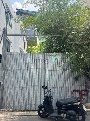 Hình ảnh Bán đất sát sân bay - Hẻm xe tải - nhỉnh 28 tỷ - vị trí đẹp - 176m2