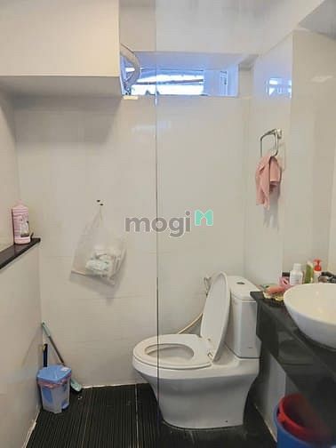 Hình ảnh Chung cư đường 3/2, Q10: 85m2, máy lạnh, 2p ngủ, 12 triệu/tháng