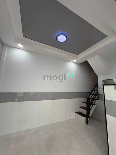 Hình ảnh Bán nhà gần siêu thị eaon tân phú ngan 5,2m