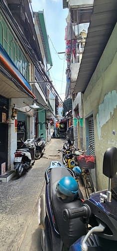 Hình ảnh 🌹HH 30 TR AC,duy nhất dưới 2 tỷ ngay vòng xoay lê đại hành Quận 11