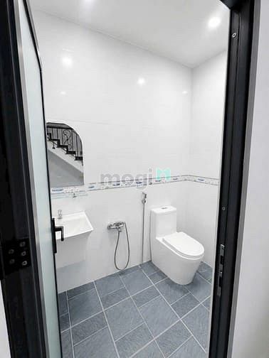 Hình ảnh Hẻm 8m hương lộ 2 ,kế bên ngã tư 4 xã. Bình Tân