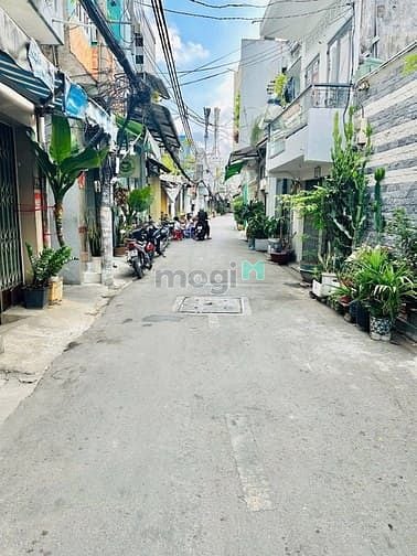 Hình ảnh Bán nhà mặt tiền Lê Công Phép, 4,5 tỷ