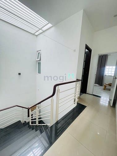 Hình ảnh Chủ giảm sâu - HXH CMT8 Q10 - 4 Tầng 54m2 - Chỉ hơn 11 tỷ