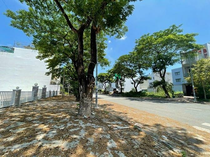 Hình ảnh Cho thuê 700m2 đất khu quận 2, Thảo Điền, TP Thủ Đức