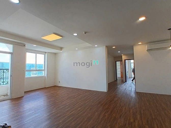 Hình ảnh BÁN CHUNG CƯ 𝐆𝐑𝐀𝐍𝐃 𝐑𝐈𝐕𝐄𝐑𝐒𝐈𝐃𝐄 283 Bến Vân Đồn, P Vĩnh Hộ