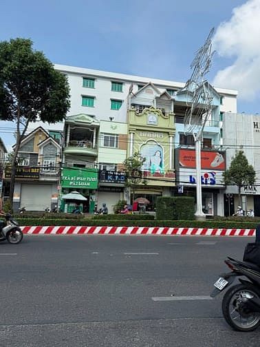 Hình ảnh Nhà 3 lầu rộng thoáng mặt tiền Mậu Thân, phường Cái Khế, Cần Thơ