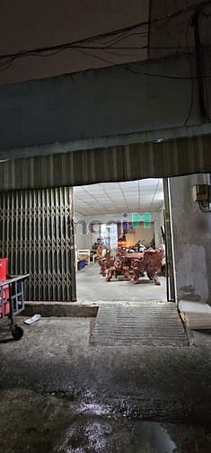 Hình ảnh Bán nhà trong lòng chợ Hoàng Ngọc Phách Tân phú